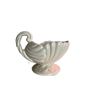 Vintage MCM Haeger Planter Seashell Cornucopia Footed Vase White Pottery USA